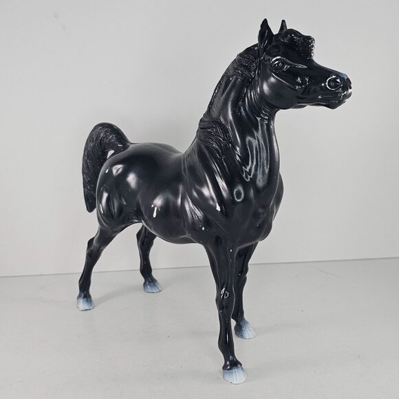 Hartland Regal Arabian Horse Black AS IS FLAWS - Picture 4 of 13